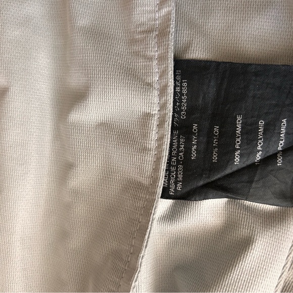 Prada packable rain jacket - Picture 5 of 7